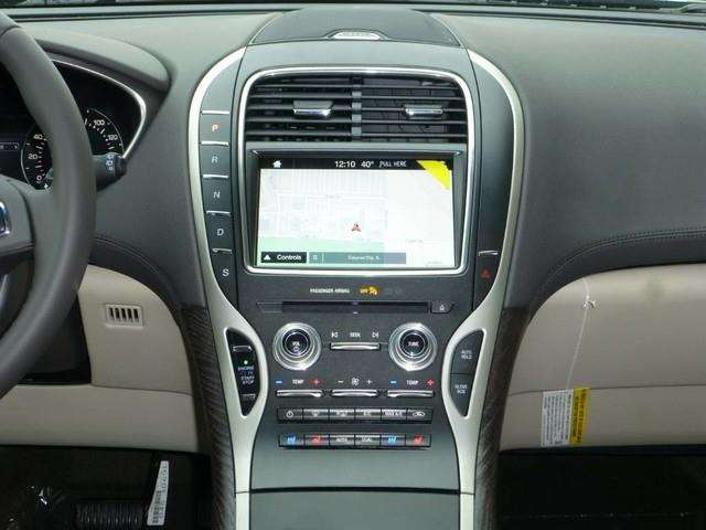 2017 Lincoln MKX Reserve 4dr SUV